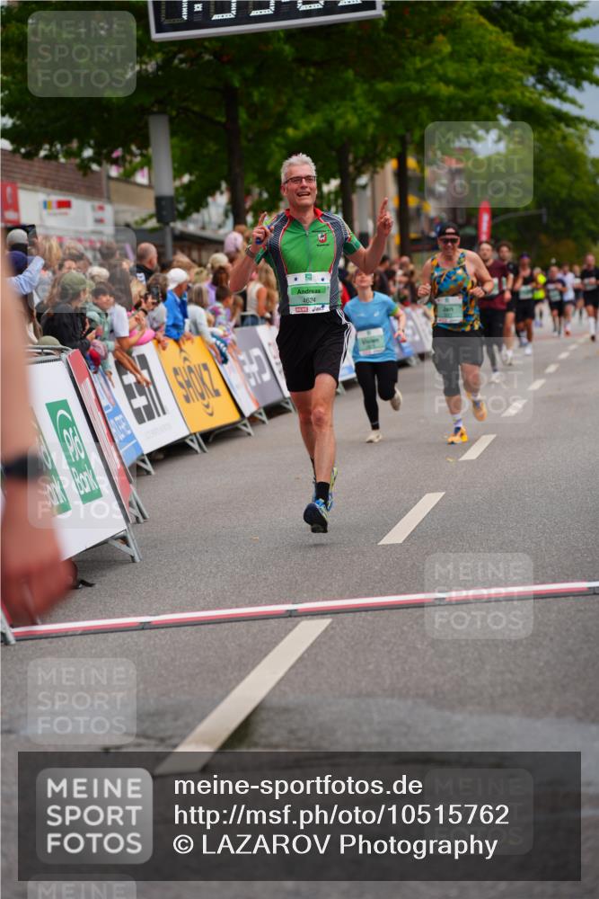 20.09.2026 - PSD Bank Halbmarathon LAZAROV Photography http://msf.ph/oto/10515762 20.09.2026 11:53:09 Ziel 2870, 3041, 3371, 3505, 4624 meine-sportfotos.de