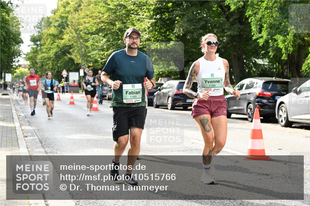 20.09.2026 - PSD Bank Halbmarathon Dr. Thomas Lammeyer http://msf.ph/oto/10515766 20.09.2026 11:10:28 Laufen 1165, 1166 meine-sportfotos.de