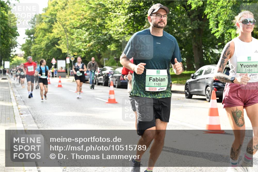 20.09.2026 - PSD Bank Halbmarathon Dr. Thomas Lammeyer http://msf.ph/oto/10515789 20.09.2026 11:10:28 Laufen 1165, 1166 meine-sportfotos.de