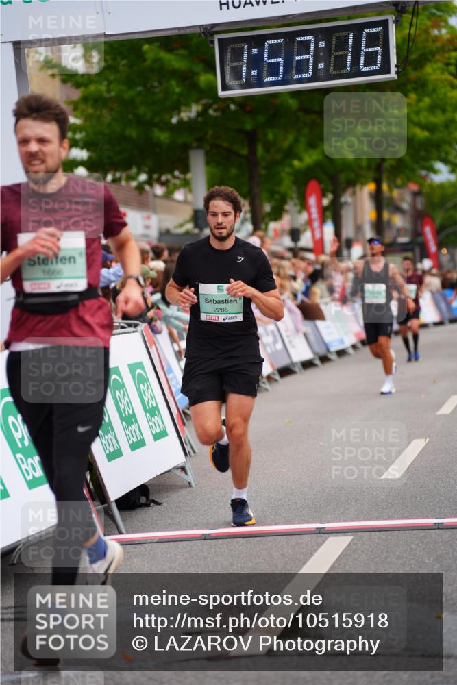20.09.2026 - PSD Bank Halbmarathon LAZAROV Photography http://msf.ph/oto/10515918 20.09.2026 11:53:16 Ziel 1046, 1666, 1701, 2286, 2870, 3371, 4507, 4624 meine-sportfotos.de