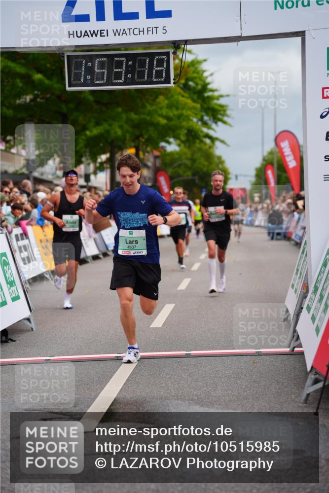 20.09.2026 - PSD Bank Halbmarathon LAZAROV Photography http://msf.ph/oto/10515985 20.09.2026 11:53:18 Ziel 1046, 1666, 1701, 2286, 2870, 3371, 4386, 4507, 4624 meine-sportfotos.de
