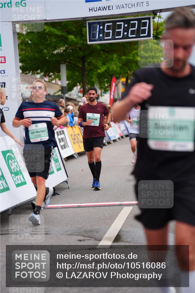 20.09.2026 - PSD Bank Halbmarathon LAZAROV Photography http://msf.ph/oto/10516086 20.09.2026 11:53:22 Ziel 1012, 1046, 1666, 1701, 2106, 2286, 2650, 4386, 4507 meine-sportfotos.de