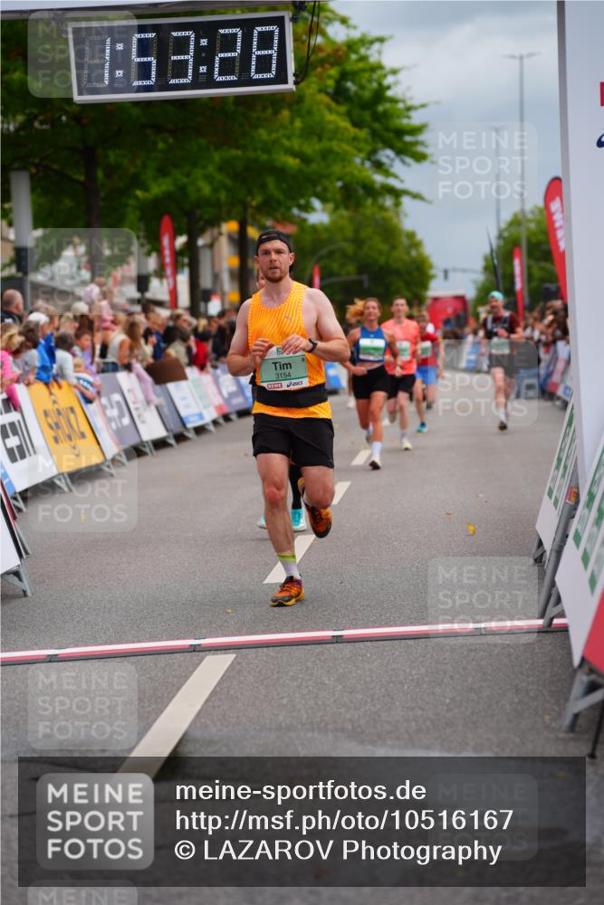 20.09.2026 - PSD Bank Halbmarathon LAZAROV Photography http://msf.ph/oto/10516167 20.09.2026 11:53:27 Ziel 1012, 1046, 1528, 1701, 2106, 2270, 2650, 3154, 3376, 4386 meine-sportfotos.de