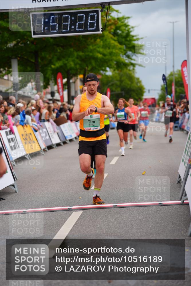 20.09.2026 - PSD Bank Halbmarathon LAZAROV Photography http://msf.ph/oto/10516189 20.09.2026 11:53:28 Ziel 1012, 1046, 1528, 1701, 2106, 2270, 2350, 2650, 3154, 3376, 3867, 4386 meine-sportfotos.de