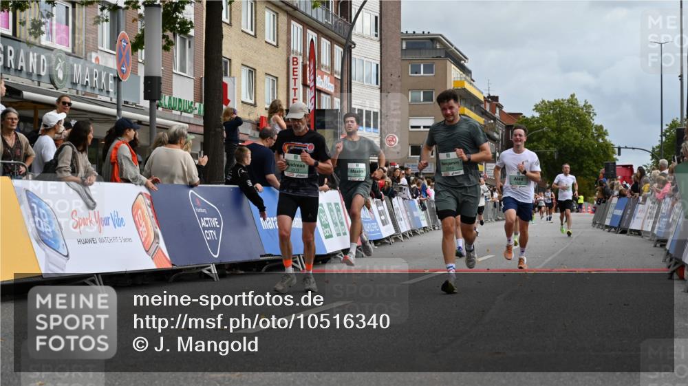 20.09.2026 - PSD Bank Halbmarathon J. Mangold http://msf.ph/oto/10516340 20.09.2026 11:44:59 Ziel 1159, 1374, 1430, 2300, 2928, 2959, 3861, 3913, 3981, 4365, 4366 meine-sportfotos.de