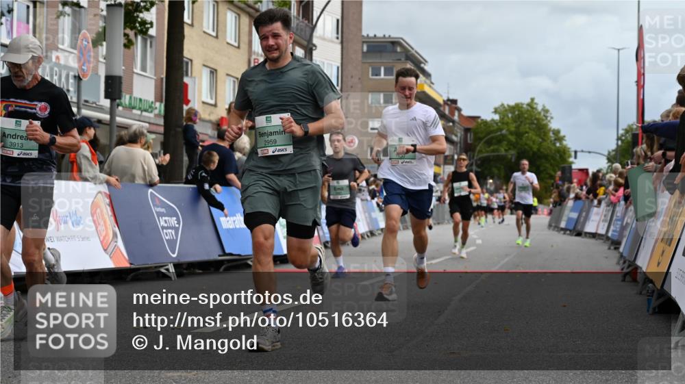 20.09.2026 - PSD Bank Halbmarathon J. Mangold http://msf.ph/oto/10516364 20.09.2026 11:45:01 Ziel 1159, 1374, 1430, 2300, 2928, 2959, 3861, 3913, 3981 meine-sportfotos.de