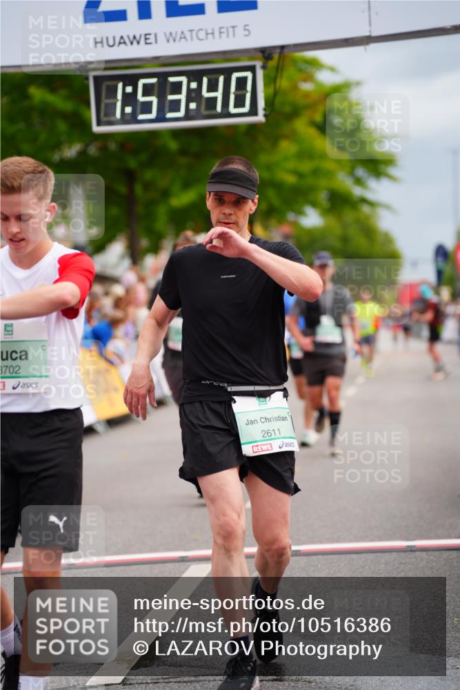 20.09.2026 - PSD Bank Halbmarathon LAZAROV Photography http://msf.ph/oto/10516386 20.09.2026 11:53:40 Ziel 1462, 1961, 2350, 2611, 3678, 3702, 3867, 4021, 4025, 4770 meine-sportfotos.de