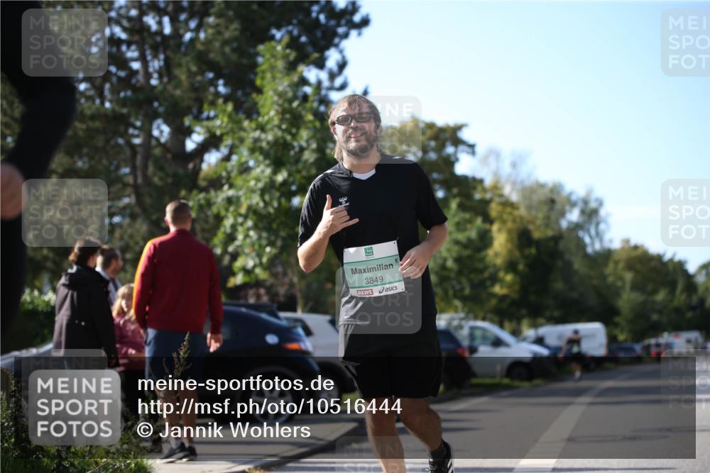 20.09.2026 - PSD Bank Halbmarathon Jannik Wohlers http://msf.ph/oto/10516444 20.09.2026 10:53:14 Laufen 96, 3849 meine-sportfotos.de