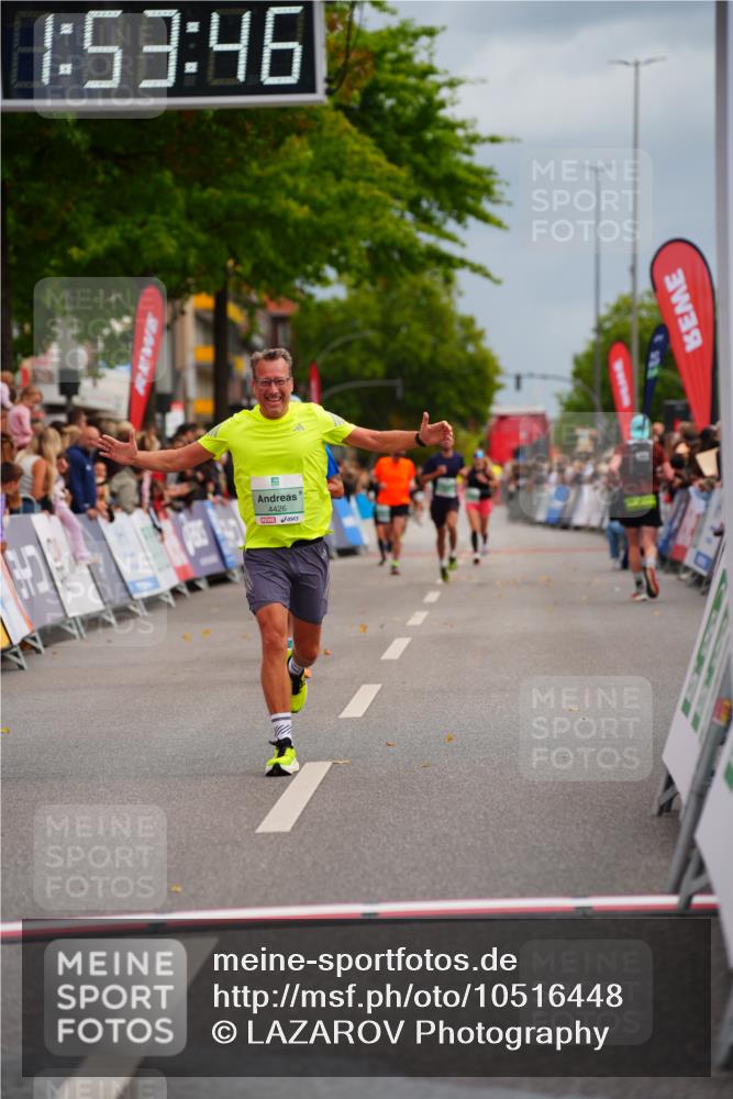 20.09.2026 - PSD Bank Halbmarathon LAZAROV Photography http://msf.ph/oto/10516448 20.09.2026 11:53:46 Ziel 1346, 1462, 1961, 2611, 3840, 4021, 4426, 4770 meine-sportfotos.de