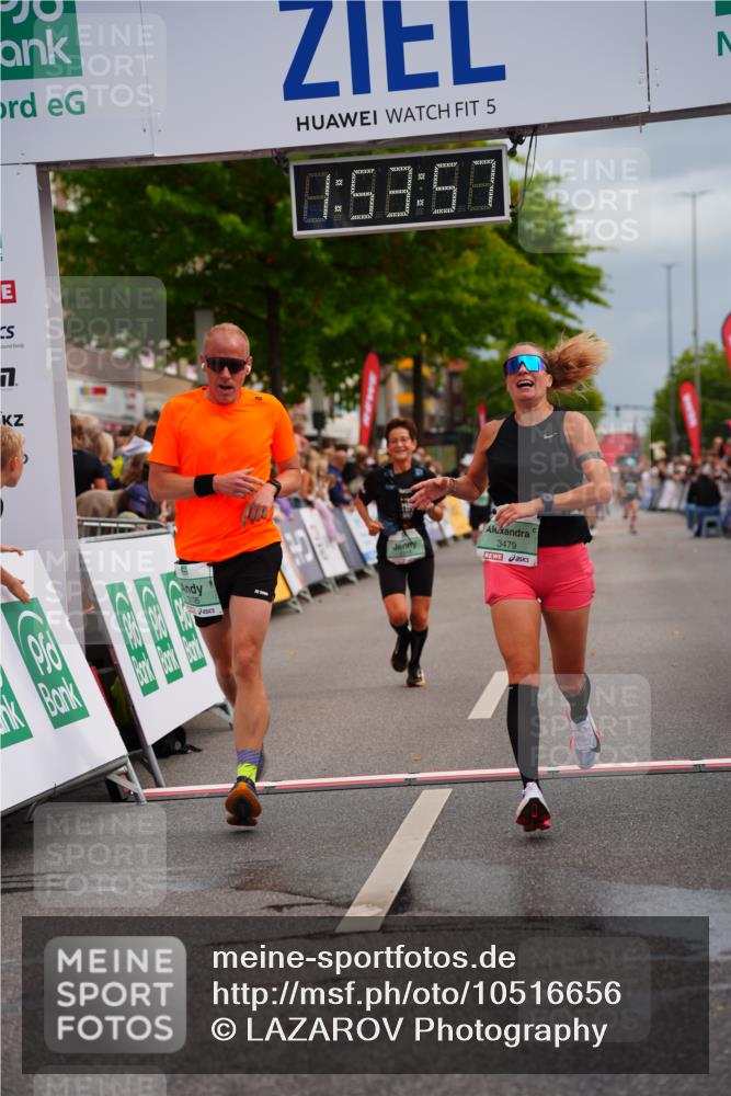 20.09.2026 - PSD Bank Halbmarathon LAZAROV Photography http://msf.ph/oto/10516656 20.09.2026 11:53:56 Ziel 1014, 1346, 2879, 3106, 3479, 3840 meine-sportfotos.de