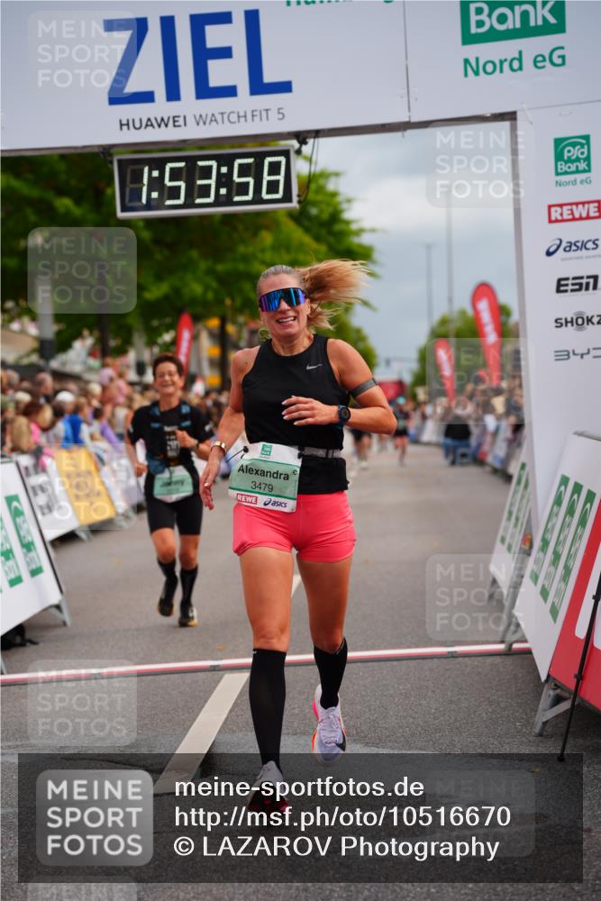 20.09.2026 - PSD Bank Halbmarathon LAZAROV Photography http://msf.ph/oto/10516670 20.09.2026 11:53:57 Ziel 1014, 1346, 2879, 3106, 3479, 3840 meine-sportfotos.de