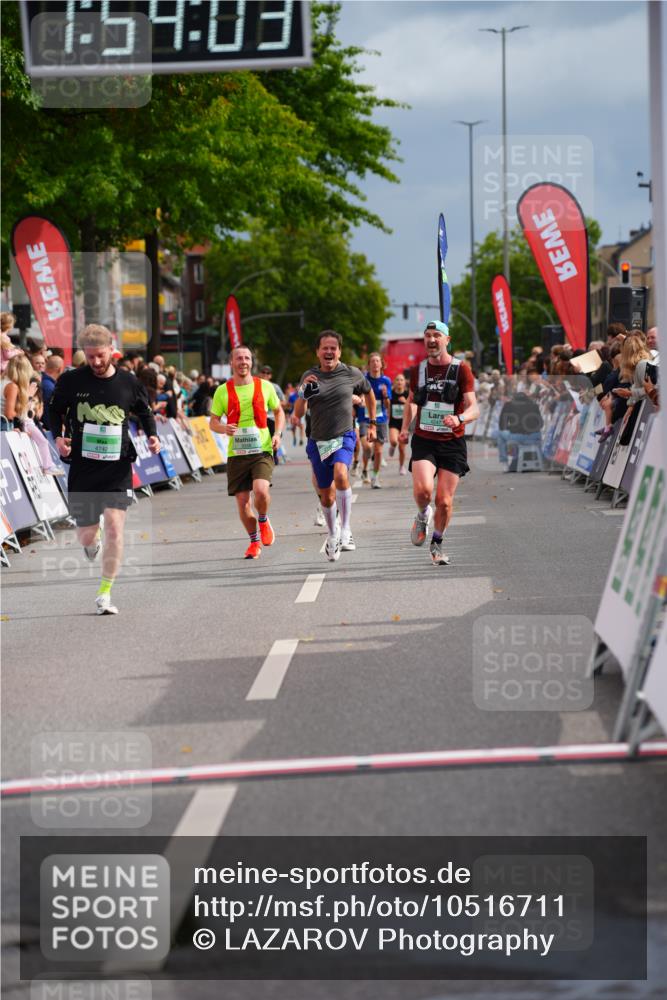 20.09.2026 - PSD Bank Halbmarathon LAZAROV Photography http://msf.ph/oto/10516711 20.09.2026 11:54:02 Ziel 1014, 2144, 3106, 3479, 3558, 4742 meine-sportfotos.de