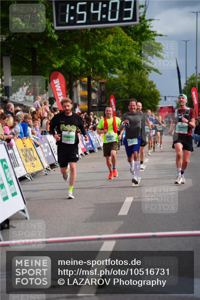 20.09.2026 - PSD Bank Halbmarathon LAZAROV Photography http://msf.ph/oto/10516731 20.09.2026 11:54:03 Ziel 1014, 2031, 2144, 3106, 3479, 3558, 4742 meine-sportfotos.de
