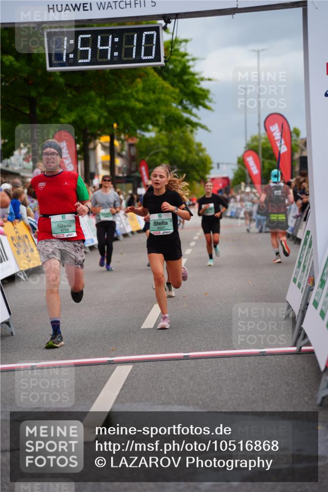 20.09.2026 - PSD Bank Halbmarathon LAZAROV Photography http://msf.ph/oto/10516868 20.09.2026 11:54:09 Ziel 1642, 1839, 2031, 2144, 2594, 3558, 3654, 4027, 4742, 4759, 4785 meine-sportfotos.de