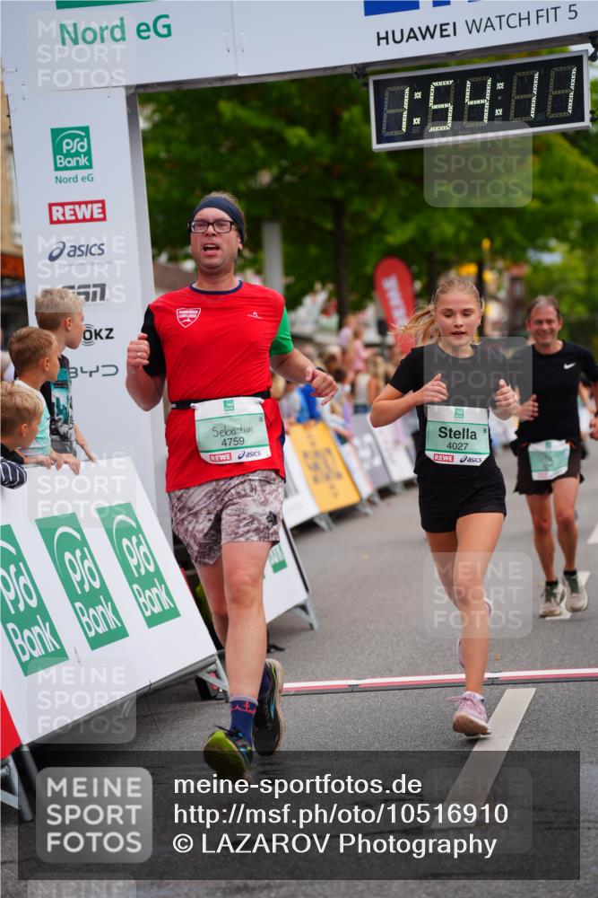 20.09.2026 - PSD Bank Halbmarathon LAZAROV Photography http://msf.ph/oto/10516910 20.09.2026 11:54:10 Ziel 1642, 1839, 2031, 2144, 2594, 3558, 3654, 4027, 4742, 4759, 4785 meine-sportfotos.de