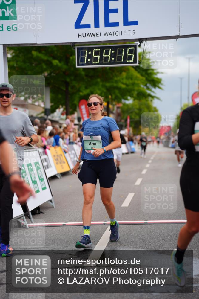 20.09.2026 - PSD Bank Halbmarathon LAZAROV Photography http://msf.ph/oto/10517017 20.09.2026 11:54:14 Ziel 1642, 1839, 2031, 2594, 2727, 3558, 3654, 4027, 4759, 4785 meine-sportfotos.de