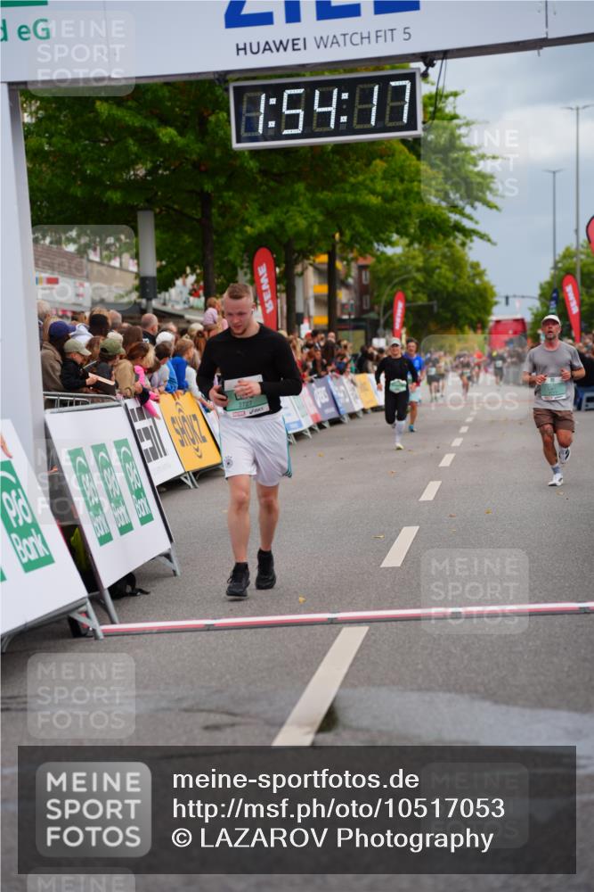 20.09.2026 - PSD Bank Halbmarathon LAZAROV Photography http://msf.ph/oto/10517053 20.09.2026 11:54:17 Ziel 1642, 2594, 2727, 2987, 3654, 4027, 4759, 4777, 4785 meine-sportfotos.de