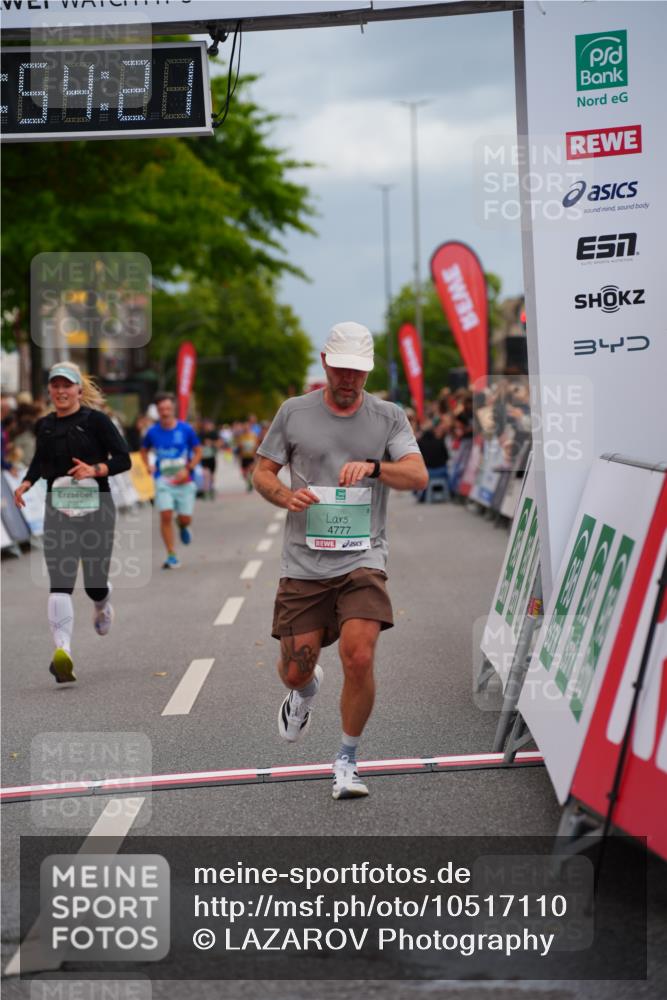 20.09.2026 - PSD Bank Halbmarathon LAZAROV Photography http://msf.ph/oto/10517110 20.09.2026 11:54:20 Ziel 1642, 2594, 2727, 2987, 3654, 4777 meine-sportfotos.de
