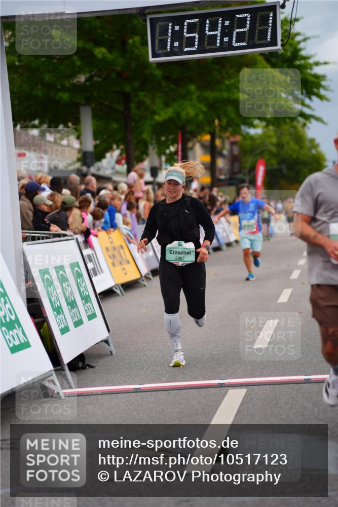 20.09.2026 - PSD Bank Halbmarathon LAZAROV Photography http://msf.ph/oto/10517123 20.09.2026 11:54:21 Ziel 1642, 2594, 2727, 2987, 3654, 3687, 4777 meine-sportfotos.de