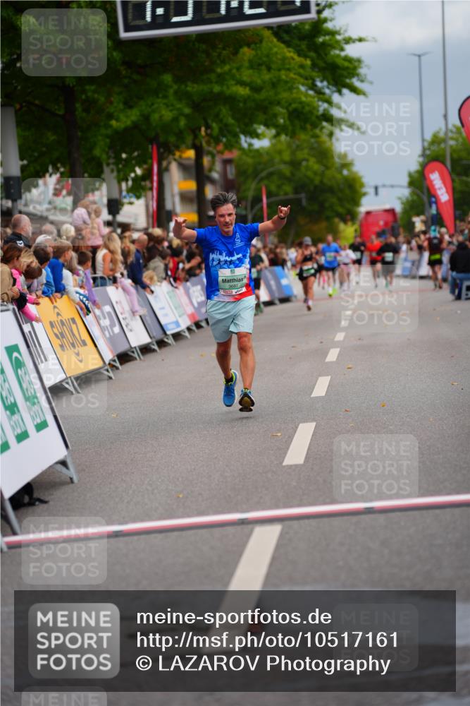 20.09.2026 - PSD Bank Halbmarathon LAZAROV Photography http://msf.ph/oto/10517161 20.09.2026 11:54:23 Ziel 2727, 2987, 3687, 4777 meine-sportfotos.de