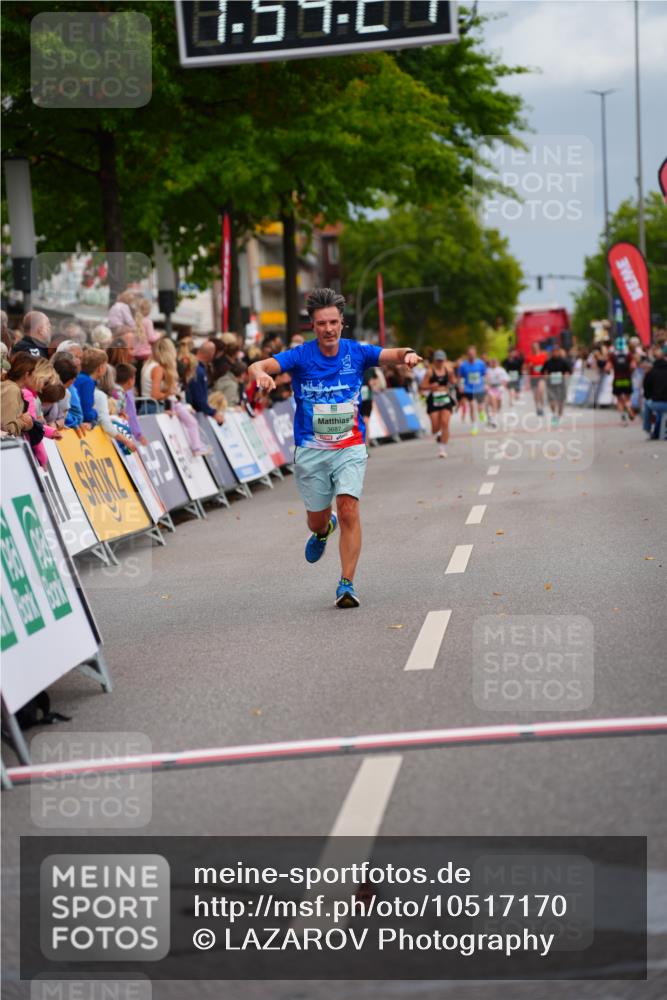 20.09.2026 - PSD Bank Halbmarathon LAZAROV Photography http://msf.ph/oto/10517170 20.09.2026 11:54:23 Ziel 2727, 2987, 3687, 4777 meine-sportfotos.de