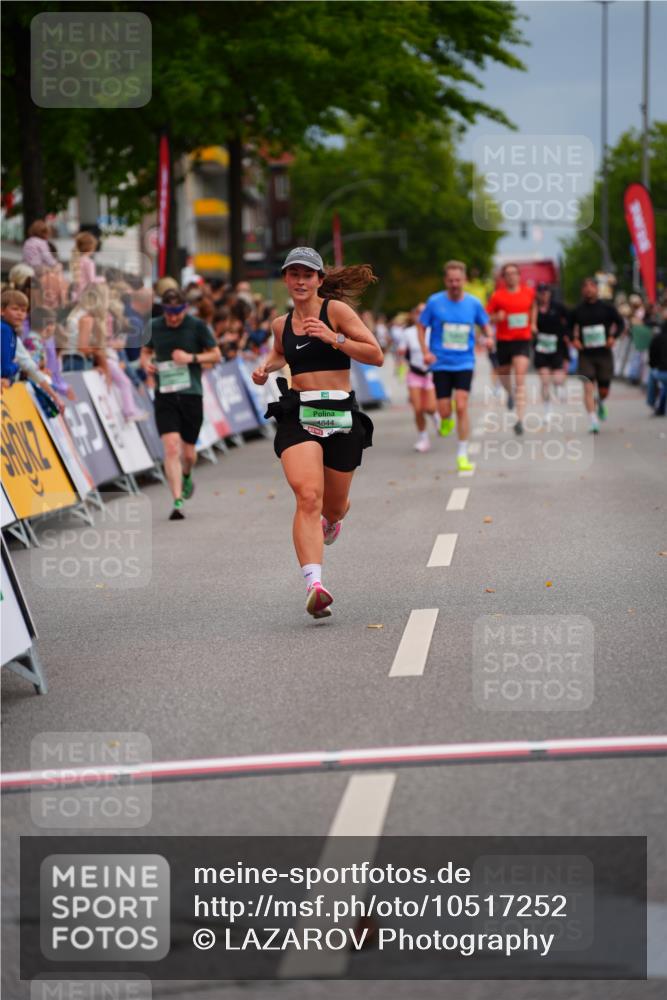 20.09.2026 - PSD Bank Halbmarathon LAZAROV Photography http://msf.ph/oto/10517252 20.09.2026 11:54:31 Ziel 3687, 4644 meine-sportfotos.de