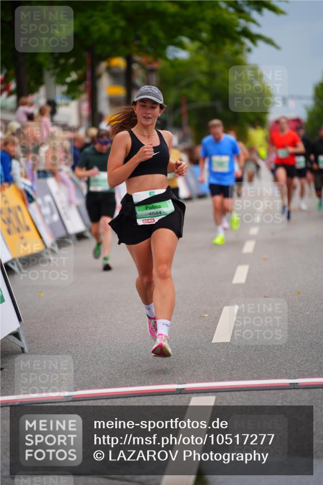 20.09.2026 - PSD Bank Halbmarathon LAZAROV Photography http://msf.ph/oto/10517277 20.09.2026 11:54:32 Ziel 1067, 2123, 3687, 4644 meine-sportfotos.de