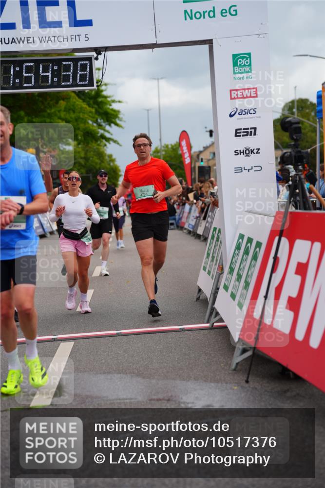 20.09.2026 - PSD Bank Halbmarathon LAZAROV Photography http://msf.ph/oto/10517376 20.09.2026 11:54:37 Ziel 1067, 1094, 2123, 2313, 3351, 3386, 3426, 4569, 4644, 4755 meine-sportfotos.de