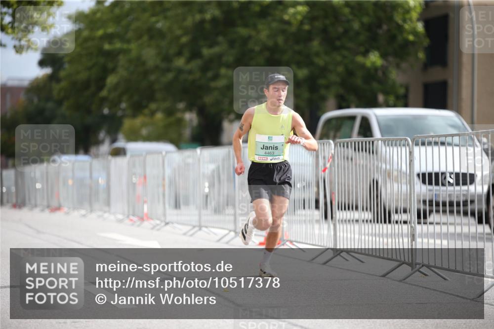 20.09.2026 - PSD Bank Halbmarathon Jannik Wohlers http://msf.ph/oto/10517378 20.09.2026 11:23:58 Laufen 4463 meine-sportfotos.de