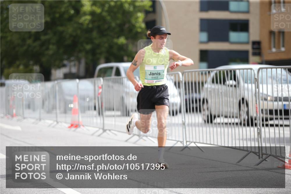 20.09.2026 - PSD Bank Halbmarathon Jannik Wohlers http://msf.ph/oto/10517395 20.09.2026 11:23:59 Laufen 4463 meine-sportfotos.de