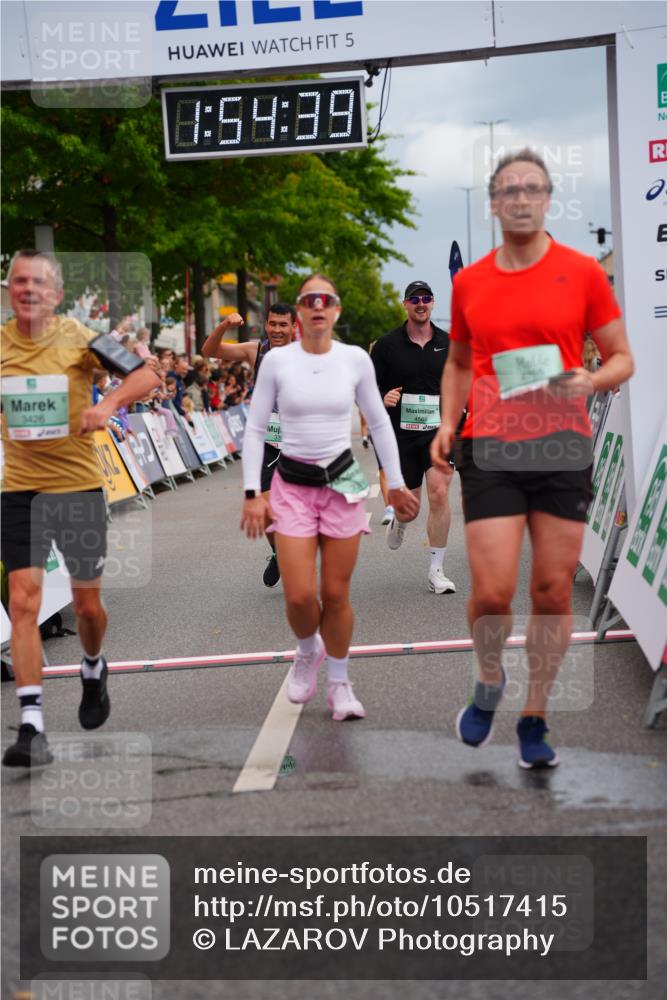 20.09.2026 - PSD Bank Halbmarathon LAZAROV Photography http://msf.ph/oto/10517415 20.09.2026 11:54:39 Ziel 1067, 1094, 2123, 2313, 2647, 3351, 3386, 3426, 4569, 4644, 4755 meine-sportfotos.de