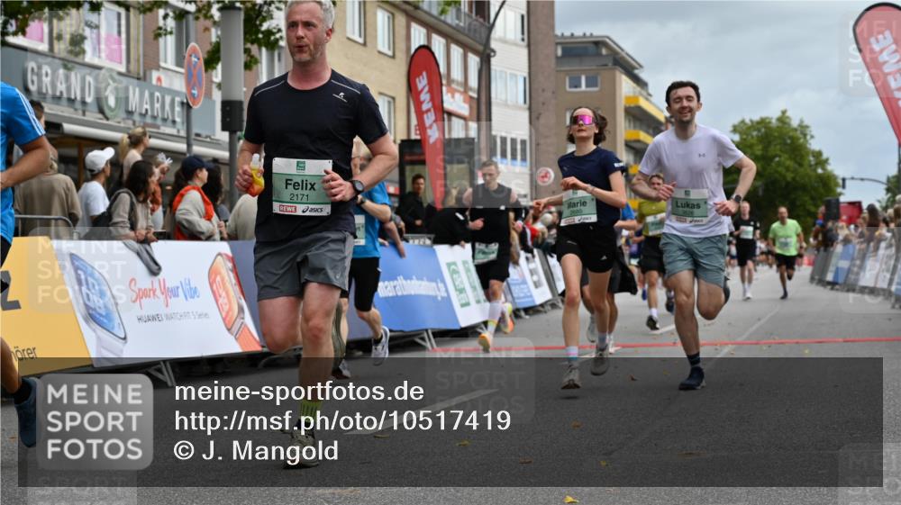 20.09.2026 - PSD Bank Halbmarathon J. Mangold http://msf.ph/oto/10517419 20.09.2026 11:46:12 Ziel 1860, 2042, 2066, 2171, 2175, 2374, 2524, 2680, 2769, 2977, 3366, 3565, 3602, 3626, 4687 meine-sportfotos.de