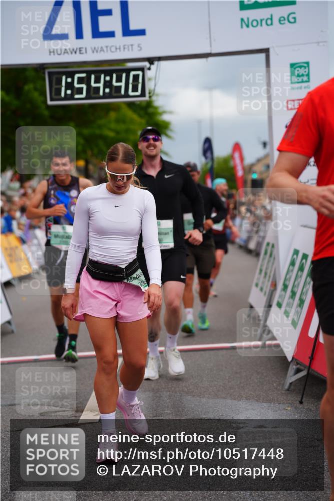 20.09.2026 - PSD Bank Halbmarathon LAZAROV Photography http://msf.ph/oto/10517448 20.09.2026 11:54:40 Ziel 1067, 1094, 2123, 2313, 2647, 3351, 3386, 3426, 4569, 4644, 4755 meine-sportfotos.de