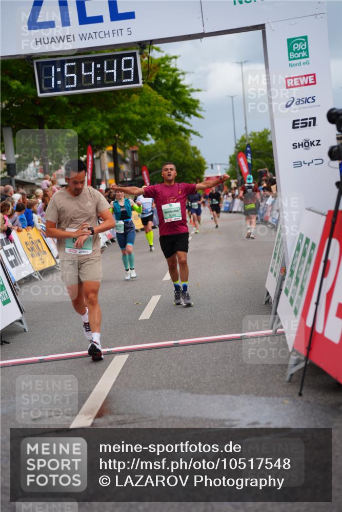 20.09.2026 - PSD Bank Halbmarathon LAZAROV Photography http://msf.ph/oto/10517548 20.09.2026 11:54:48 Ziel 1094, 1133, 2059, 2313, 2647, 2669, 3351, 3372, 3916 meine-sportfotos.de