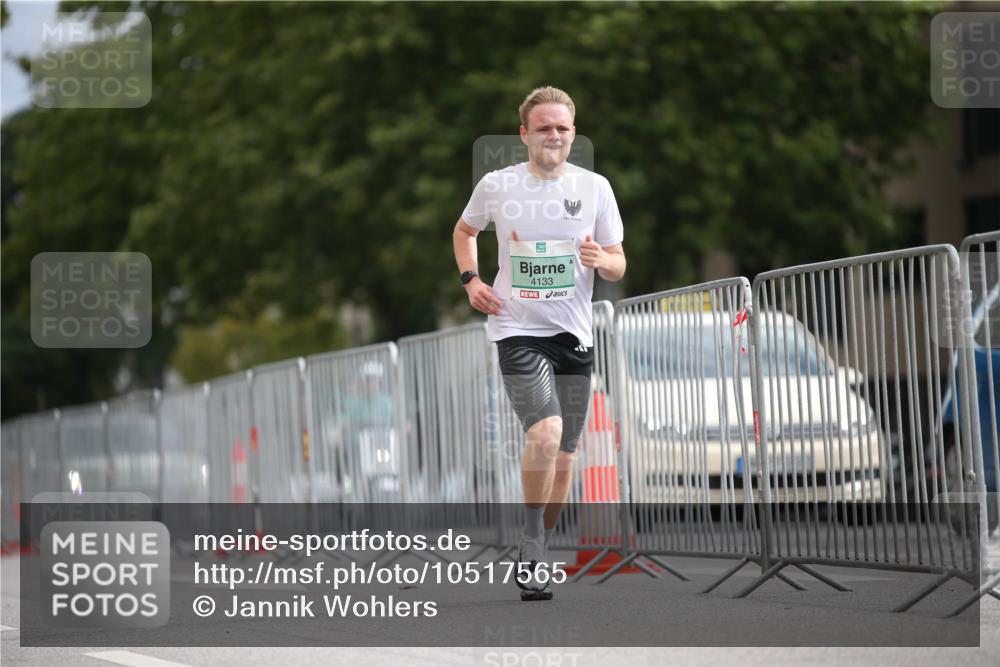 20.09.2026 - PSD Bank Halbmarathon Jannik Wohlers http://msf.ph/oto/10517565 20.09.2026 11:25:12 Laufen 4133 meine-sportfotos.de