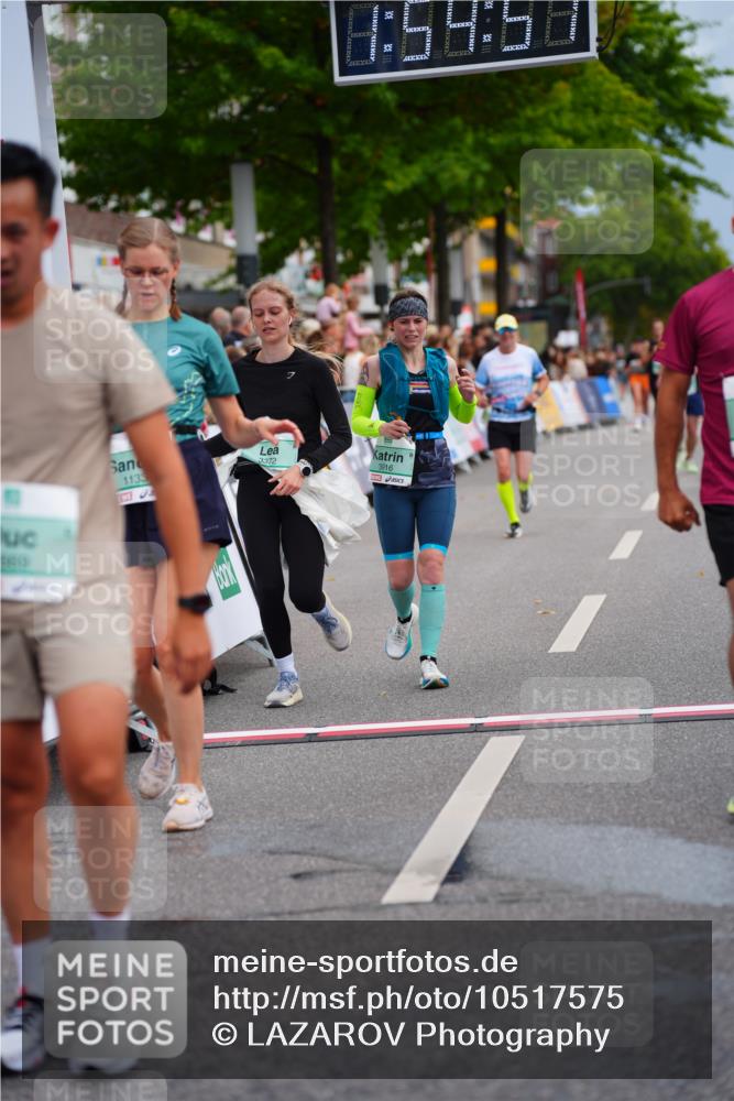 20.09.2026 - PSD Bank Halbmarathon LAZAROV Photography http://msf.ph/oto/10517575 20.09.2026 11:54:51 Ziel 1133, 2059, 2647, 2669, 3372, 3893, 3916 meine-sportfotos.de