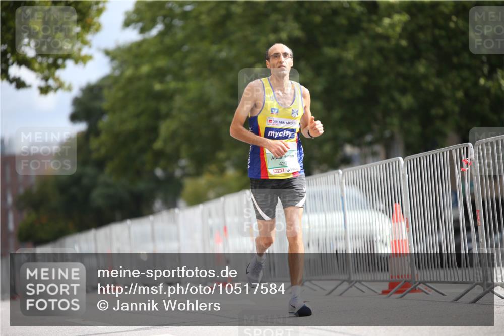20.09.2026 - PSD Bank Halbmarathon Jannik Wohlers http://msf.ph/oto/10517584 20.09.2026 11:25:18 Laufen 427 meine-sportfotos.de