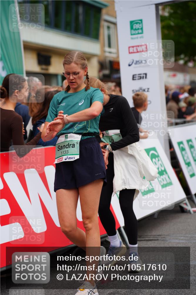 20.09.2026 - PSD Bank Halbmarathon LAZAROV Photography http://msf.ph/oto/10517610 20.09.2026 11:54:53 Ziel 1133, 1433, 2059, 2669, 3115, 3372, 3893, 3916 meine-sportfotos.de