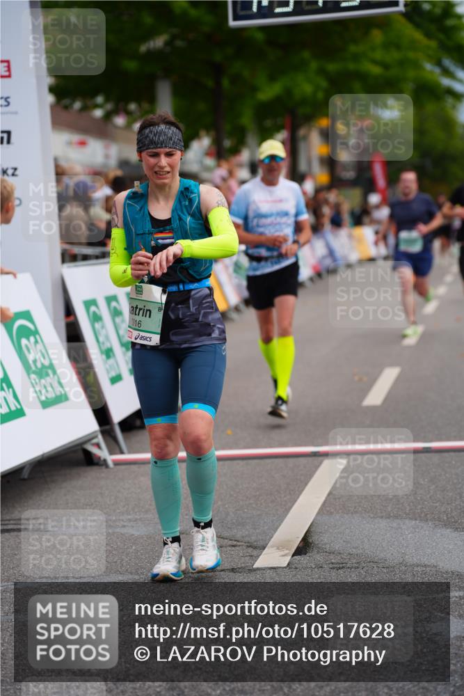20.09.2026 - PSD Bank Halbmarathon LAZAROV Photography http://msf.ph/oto/10517628 20.09.2026 11:54:53 Ziel 1133, 1433, 2059, 2669, 3115, 3372, 3893, 3916 meine-sportfotos.de