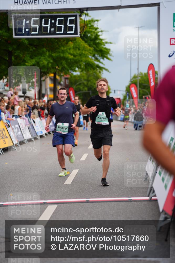 20.09.2026 - PSD Bank Halbmarathon LAZAROV Photography http://msf.ph/oto/10517660 20.09.2026 11:54:55 Ziel 1133, 1433, 2059, 2669, 3115, 3372, 3893, 3916 meine-sportfotos.de