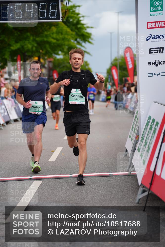 20.09.2026 - PSD Bank Halbmarathon LAZAROV Photography http://msf.ph/oto/10517688 20.09.2026 11:54:56 Ziel 1133, 1433, 2059, 2669, 3115, 3372, 3893, 3916 meine-sportfotos.de