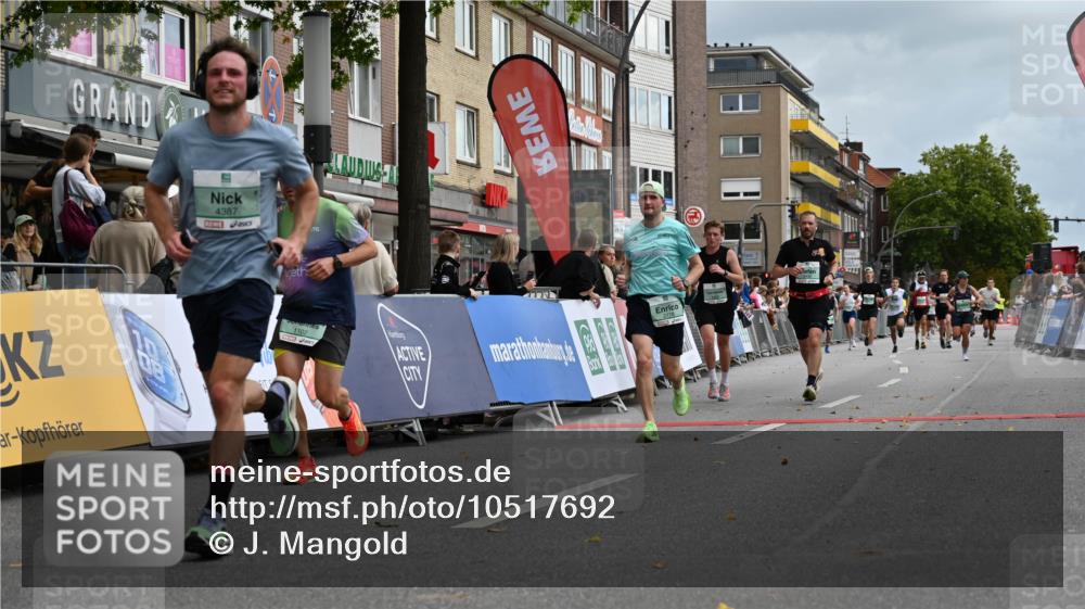 20.09.2026 - PSD Bank Halbmarathon J. Mangold http://msf.ph/oto/10517692 20.09.2026 11:46:20 Ziel 1102, 1860, 2042, 2066, 2524, 2769, 2778, 2977, 3408, 3425, 3565, 4387, 4640 meine-sportfotos.de