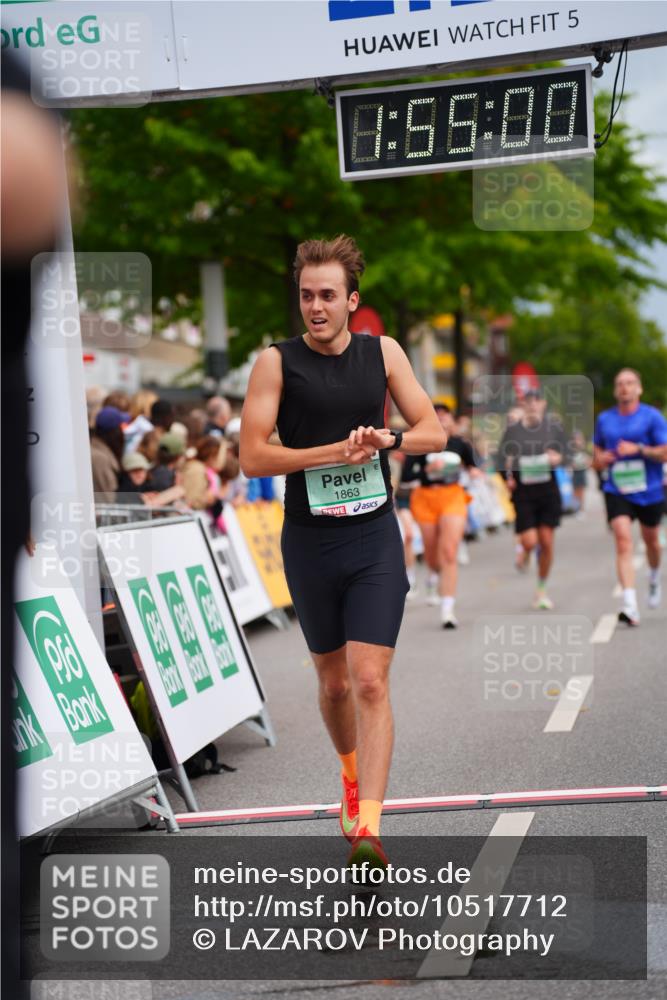 20.09.2026 - PSD Bank Halbmarathon LAZAROV Photography http://msf.ph/oto/10517712 20.09.2026 11:55:00 Ziel 1184, 1433, 3115, 3893, 4447, 4645, 4720 meine-sportfotos.de