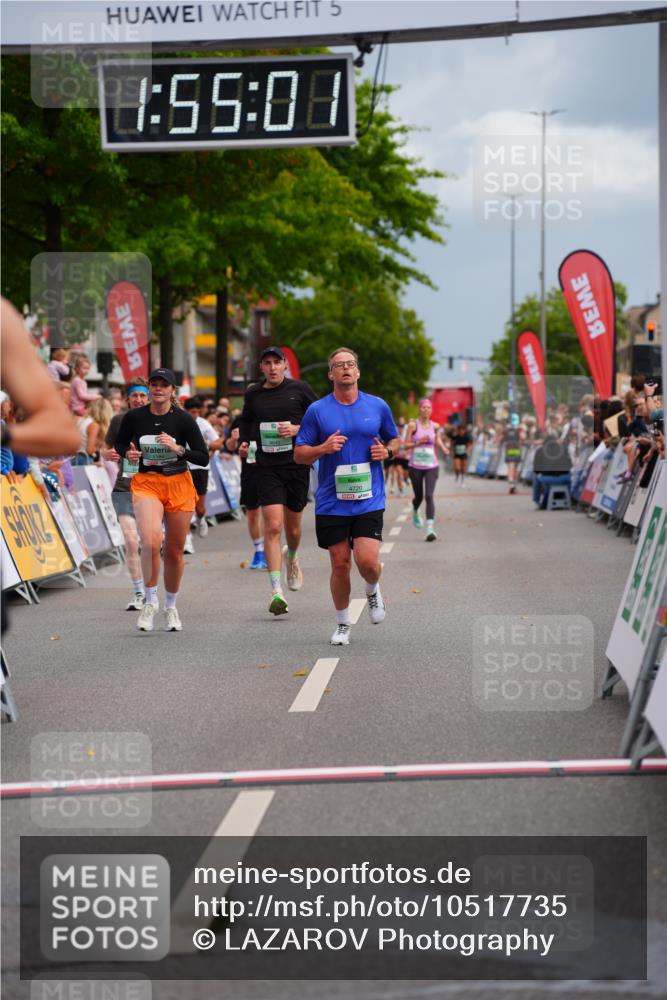 20.09.2026 - PSD Bank Halbmarathon LAZAROV Photography http://msf.ph/oto/10517735 20.09.2026 11:55:01 Ziel 1184, 1433, 3115, 3893, 4447, 4645, 4720 meine-sportfotos.de