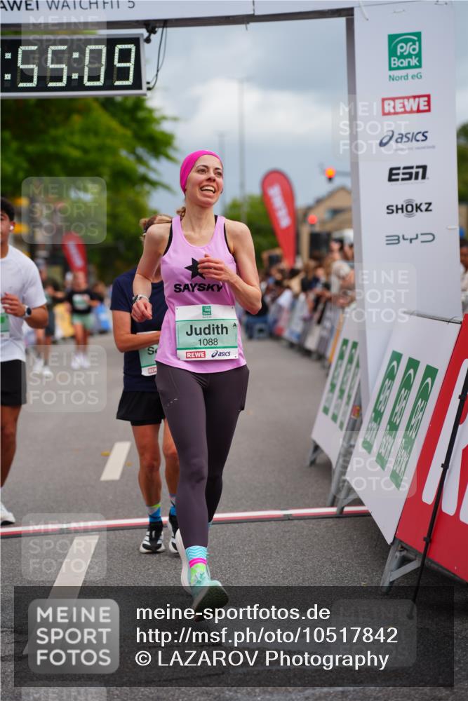 20.09.2026 - PSD Bank Halbmarathon LAZAROV Photography http://msf.ph/oto/10517842 20.09.2026 11:55:09 Ziel 1088, 1178, 1184, 3713, 4447, 4645, 4656, 4720 meine-sportfotos.de