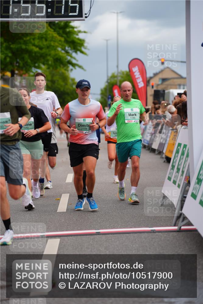 20.09.2026 - PSD Bank Halbmarathon LAZAROV Photography http://msf.ph/oto/10517900 20.09.2026 11:55:15 Ziel 1064, 1088, 1160, 1185, 1538, 1540, 1597, 2108, 3713, 3733, 4156, 4656 meine-sportfotos.de