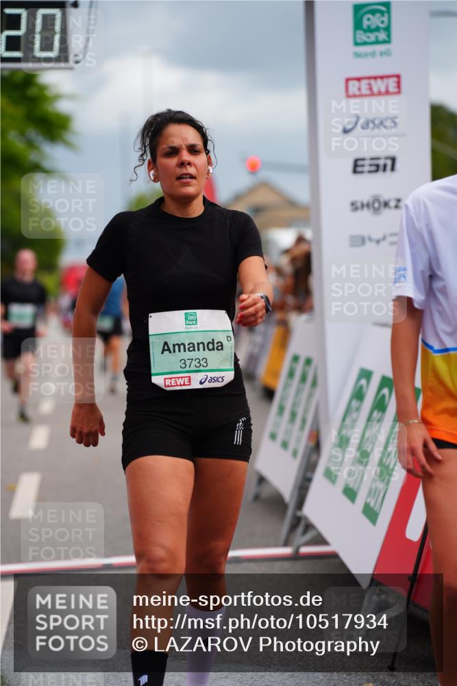 20.09.2026 - PSD Bank Halbmarathon LAZAROV Photography http://msf.ph/oto/10517934 20.09.2026 11:55:20 Ziel 1064, 1160, 1185, 1538, 1540, 1597, 1819, 2108, 3733, 4156, 4769 meine-sportfotos.de