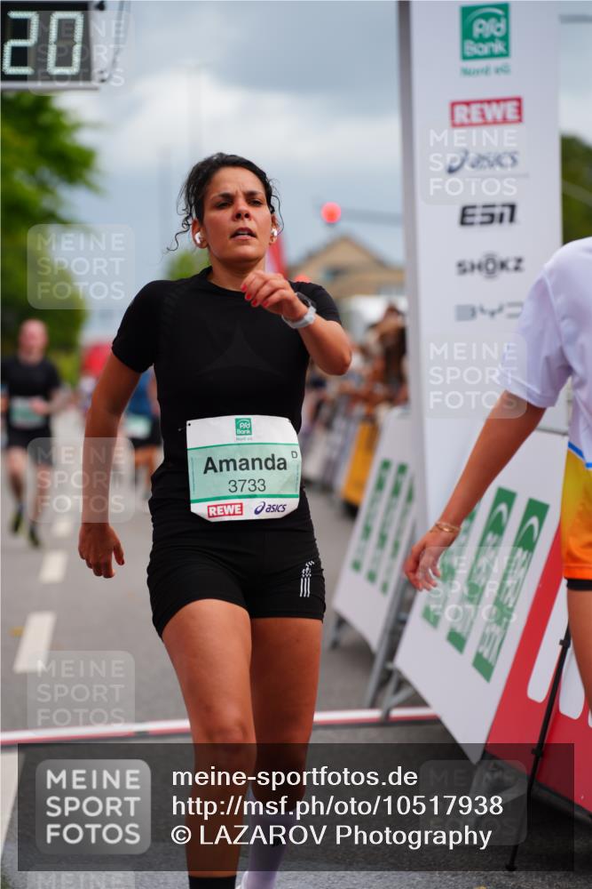 20.09.2026 - PSD Bank Halbmarathon LAZAROV Photography http://msf.ph/oto/10517938 20.09.2026 11:55:20 Ziel 1064, 1160, 1185, 1538, 1540, 1597, 1819, 2108, 3733, 4156, 4769 meine-sportfotos.de