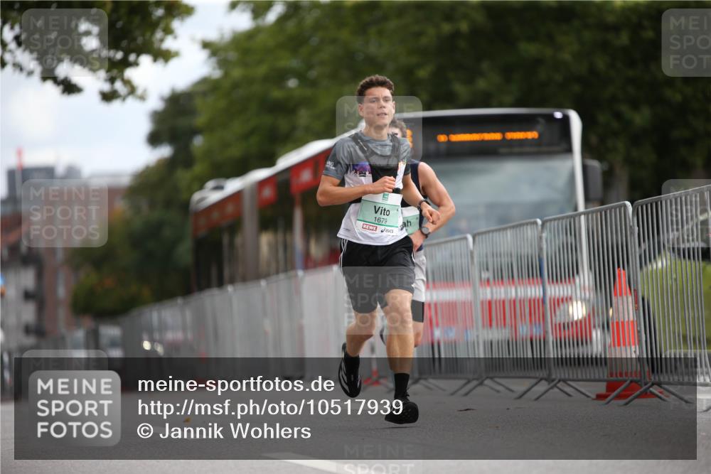 20.09.2026 - PSD Bank Halbmarathon Jannik Wohlers http://msf.ph/oto/10517939 20.09.2026 11:27:35 Laufen 1679 meine-sportfotos.de
