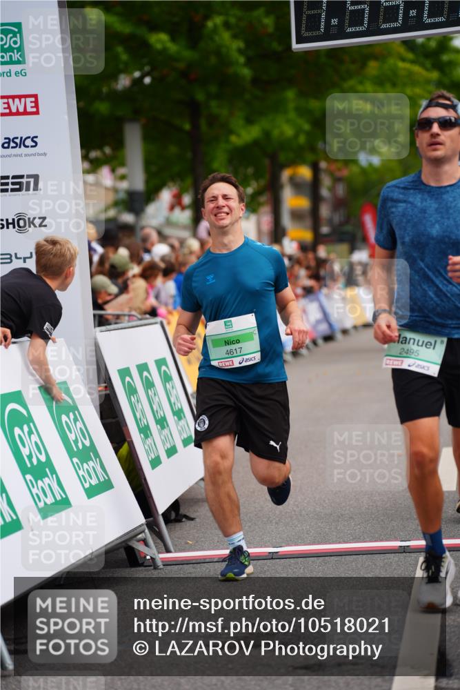 20.09.2026 - PSD Bank Halbmarathon LAZAROV Photography http://msf.ph/oto/10518021 20.09.2026 11:55:26 Ziel 1819, 1966, 2495, 3733, 4617, 4769 meine-sportfotos.de